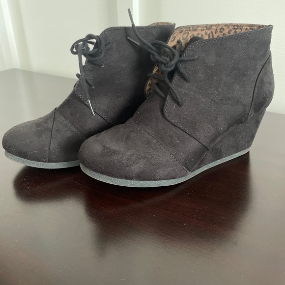 Booties - Picture 1 of 3